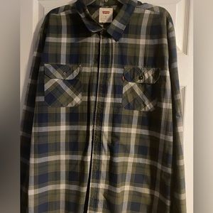 Men’s 2XL Levi’s Cotton Button Down Shirt